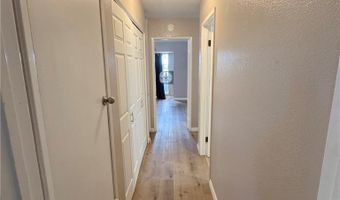 958 S Crossbow Ln 8, Anaheim, CA 92804