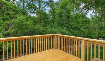 511 Echo Hill Ct, Ballwin, MO 63021