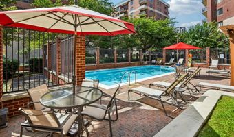 901 N MONROE St 1013, Arlington, VA 22201