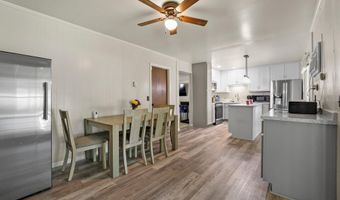 1210 Mcintyre Dr, Auburn, IN 46706