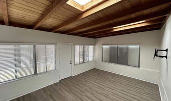 2501 Davis Ave, Carlsbad, CA 92008