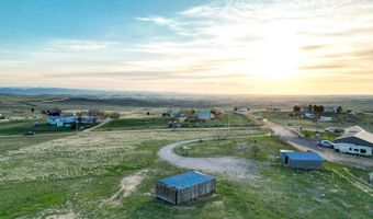 2 Cameo Rd, Douglas, WY 82633