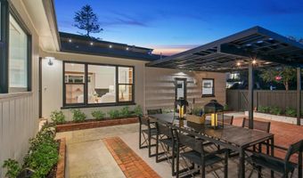 211 Ocean St, Solana Beach, CA 92075