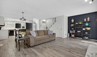 5225 Nowata Rd E-102, Bartlesville, OK 74006