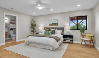 4360 Helix Canyon Dr, La Mesa, CA 91941