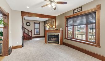136 1st Ave, Alden, MN 56009