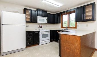 57 Milk St, Blackstone, MA 01504