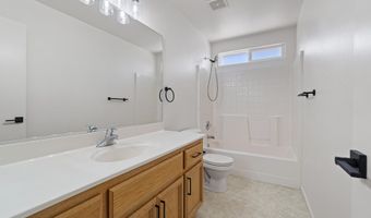 419 Sunshine Ln, Fernley, NV 89408
