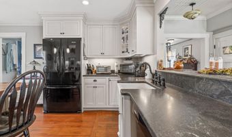 216 North Rd, Candia, NH 03034