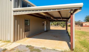 13747 Us Highway 87, Adkins, TX 78101