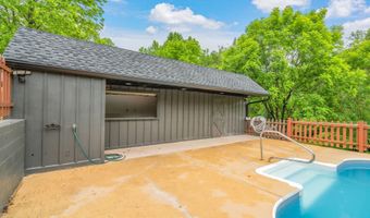 826 Long Mill Rd, Athens, TN 37303