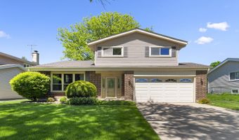 1570 W Goldengate Dr, Addison, IL 60101
