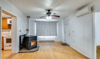1314 Bank St, Atwater, OH 44201