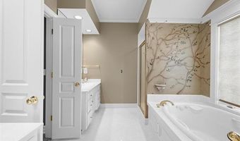 3000 Candlestick Ct, Bartlesville, OK 74006