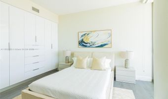 10203 Collins Ave 302, Bal Harbour, FL 33154