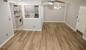 2 Oyster Bay Rd Apt D Rd 2D, Absecon, NJ 08201