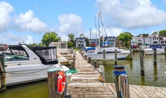 301 BURNSIDE St C 202, Annapolis, MD 21403