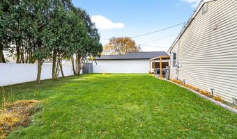 1119 W GLENDALE Ave, Appleton, WI 54914