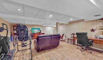 1065 N Jamey Ln, Addison, IL 60101