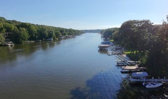 10308 Kenilworth Ave, Algonquin, IL 60102