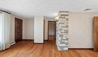 30 Dover Ave, East Providence, RI 02914
