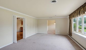 90 GREENVIEW Dr, Dover, DE 19901