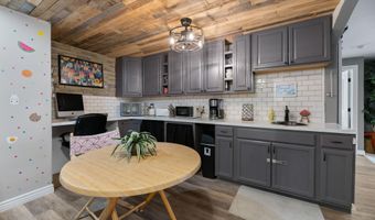 2634 N Bluestone Ct, Andover, KS 67002