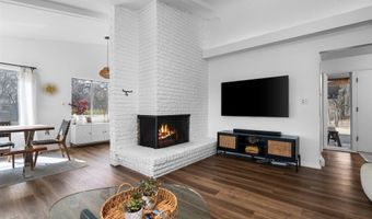 3910 Tubbs Rd, Ann Arbor, MI 48103