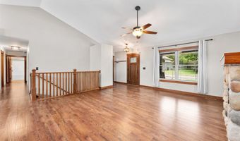 2544 Avery Ln, Altoona, WI 54720