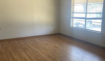 907 Gail St, De Kalb, TX 75559