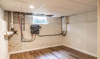 503 Carolina St, Aberdeen, NC 28315