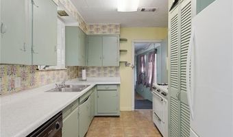 101 103 Q St, Belle Chasse, LA 70037