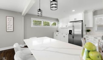 1166 S Highland Ave, Arlington Heights, IL 60005