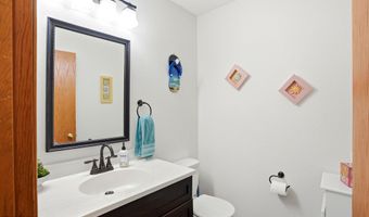 2201 Jennison Cir, Anchorage, AK 99508