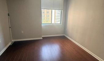 851 N GLEBE Rd 621, Arlington, VA 22203