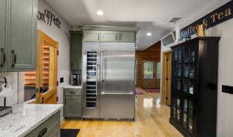 1641 Meadowview Rd, Arnold, CA 95223