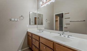 2475 E GOLDEN Ct, Casa Grande, AZ 85194
