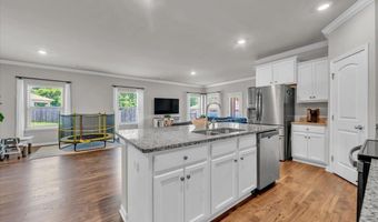 14900 Eva Cir, Athens, AL 35613