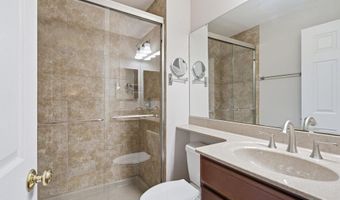 893 Oklahoma Ave, Ballwin, MO 63021