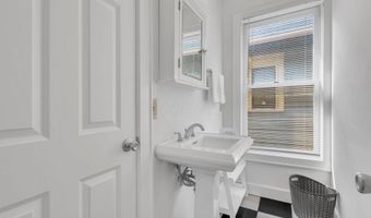 1158 Summit St, Columbus, OH 43201