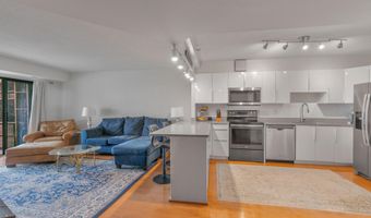 1600 N OAK St 1725, Arlington, VA 22209