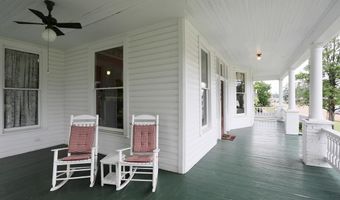 124 Eureka St, Batesville, MS 38606