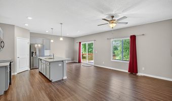 134 SE Willow Run Ln, Ankeny, IA 50021