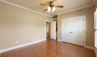 25112 Kingston Dr, Athens, AL 35613