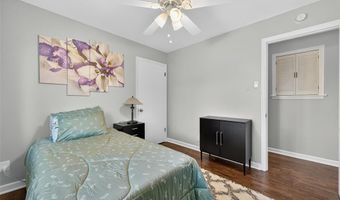 234 St Marys Dr, Ballwin, MO 63021
