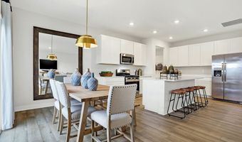 3647 Pinnacle Dr, Bargersville, IN 46106