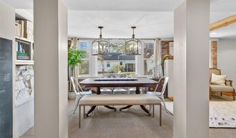 5548 Chestnut St, Augusta, MO 63332