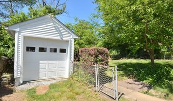 14 HILLSIDE Rd, Claymont, DE 19703