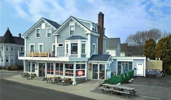 7 Carroll Ave 2, Newport, RI 02840