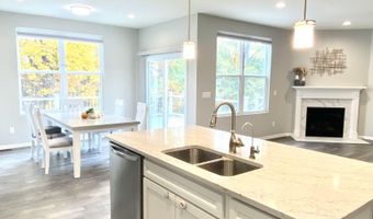 2835 Dillon Dr, Ann Arbor, MI 48105